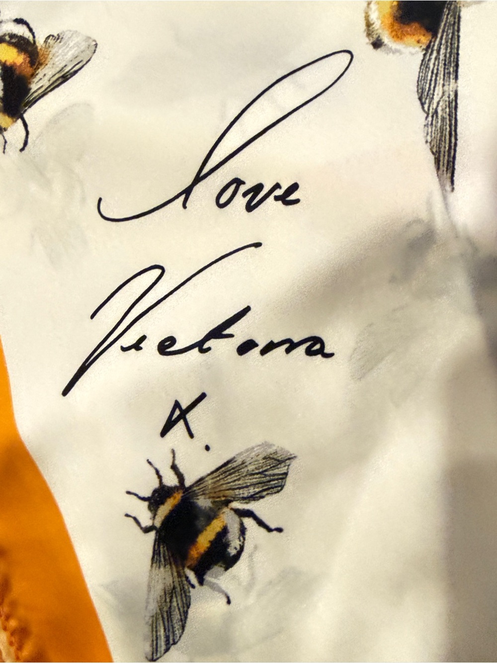Victoria Beckham scarf - Picture 2 of 5